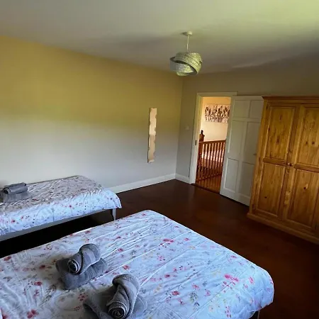 Barr An Chnoic Lettings * تيبيراري