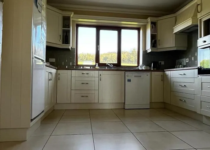 Barr An Chnoic Lettings Tipperary