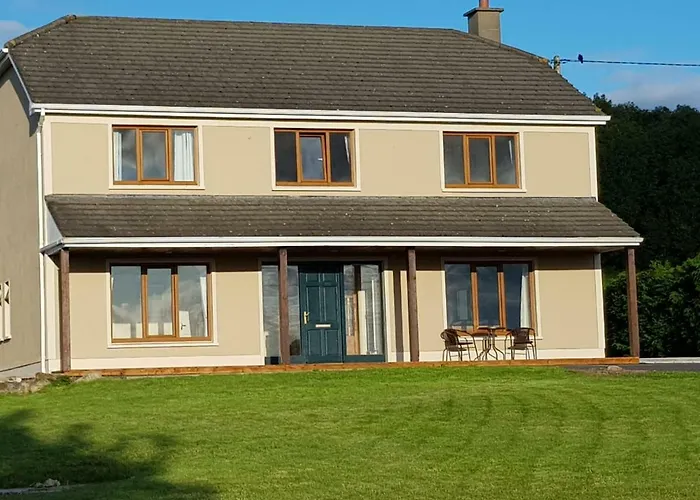 Barr An Chnoic Lettings Ferienhaus *